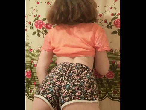 ❤️ Vogëlushja e re seksi duke zhveshur pantallonat e shkurtra në kamera ❤  Seks në pornografi sq.passionateembracespotlight.ru ❌️